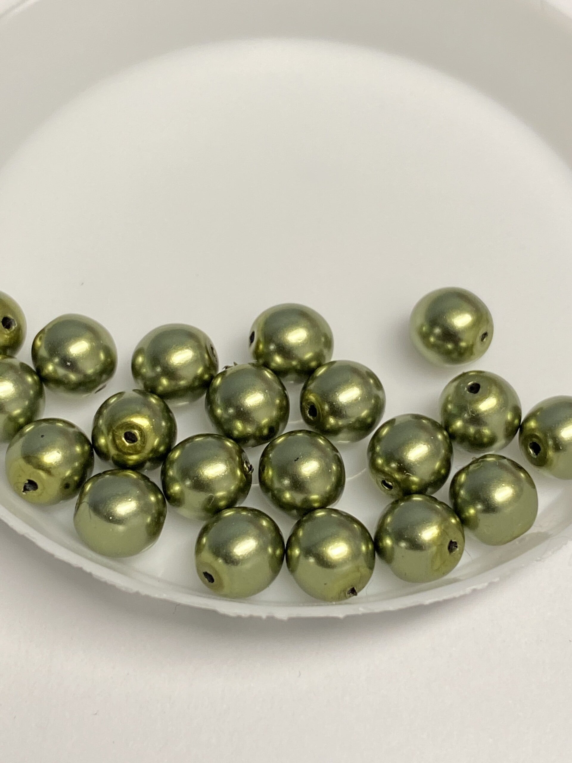 Round Beads Glass 6mm Light Green