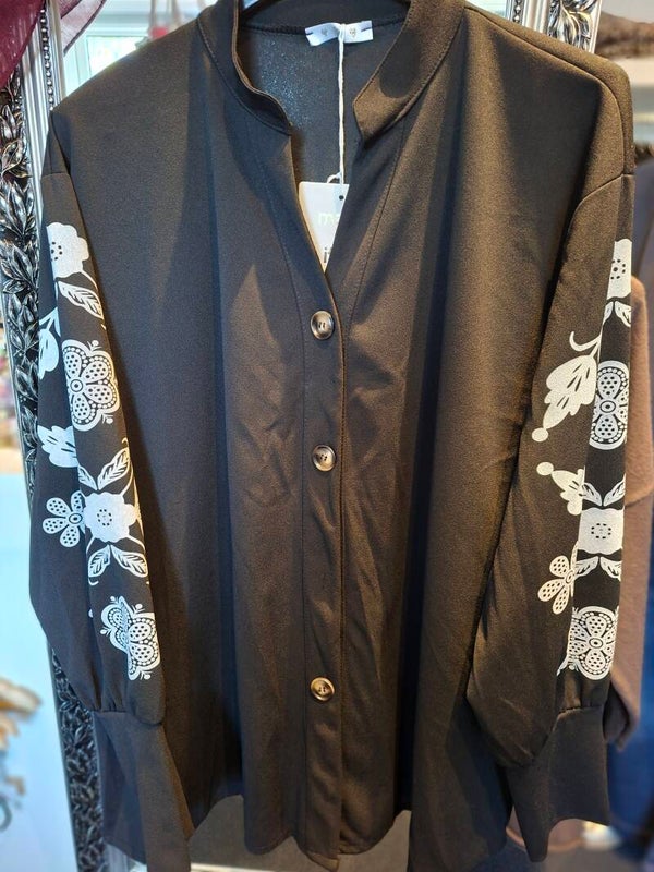 Blouse bloemen zwart 1632