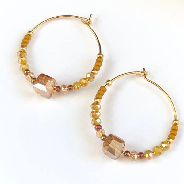 Oorbellen amber okergeel