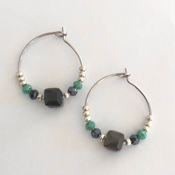 Oorbellen groen zwart