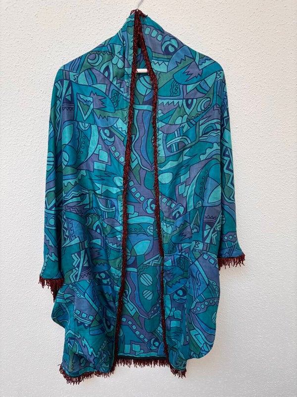 Zijden shrug omslagblouse