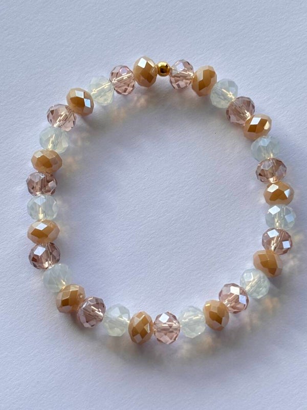Armband facet