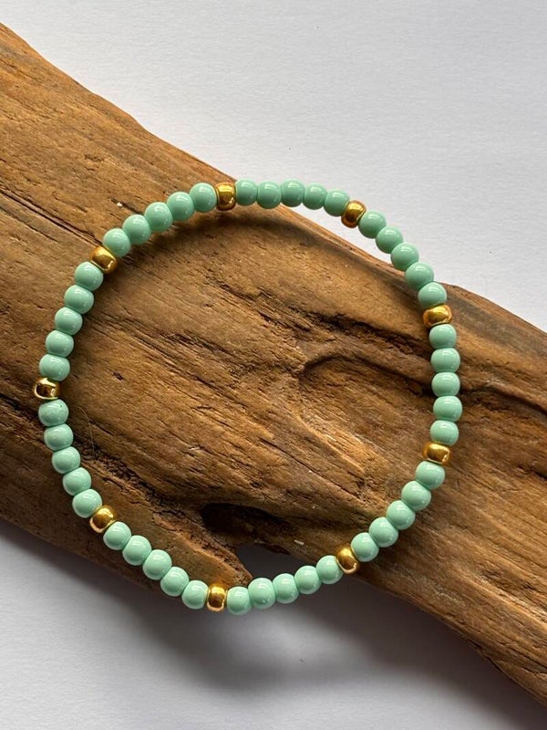 Armband beads