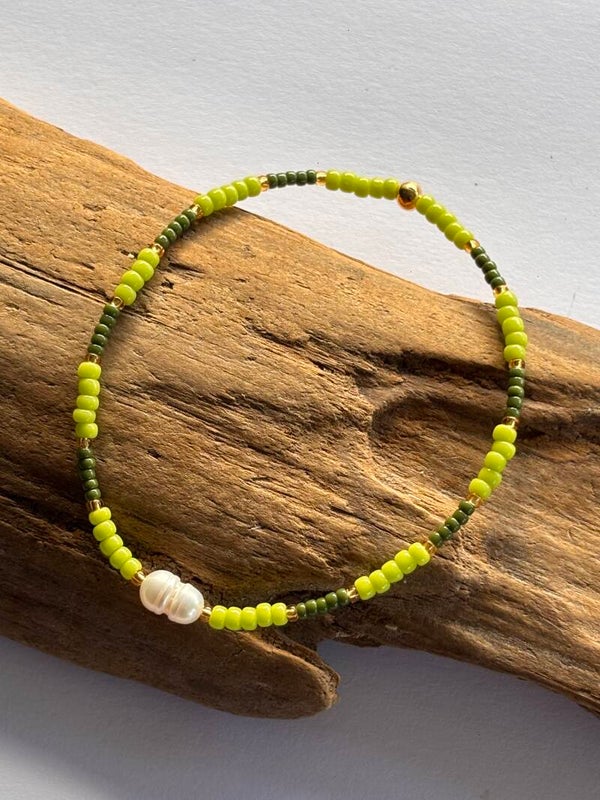 Armband beads