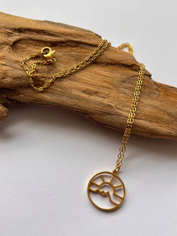 Ketting upcoming sun