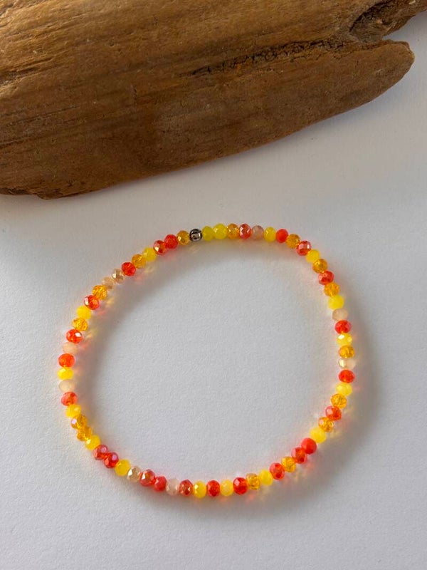 Armband facet