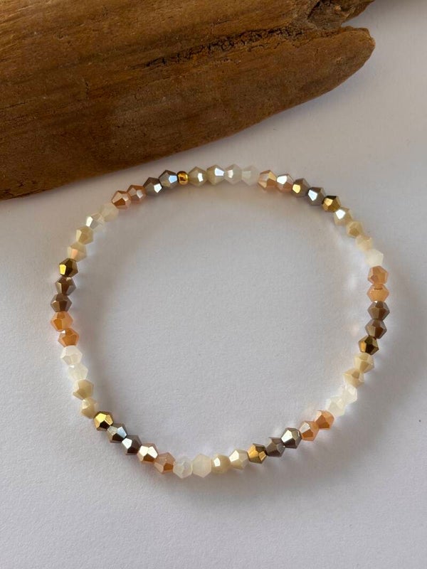 Armband facet