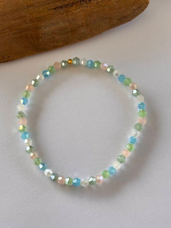 Armband facet