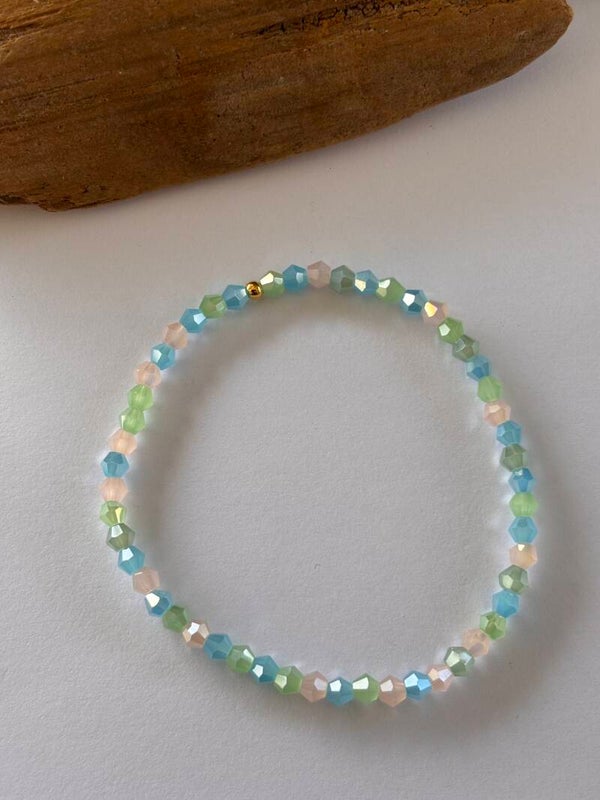 Armband facet