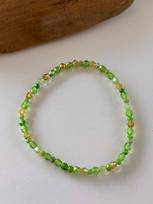 Armband facet