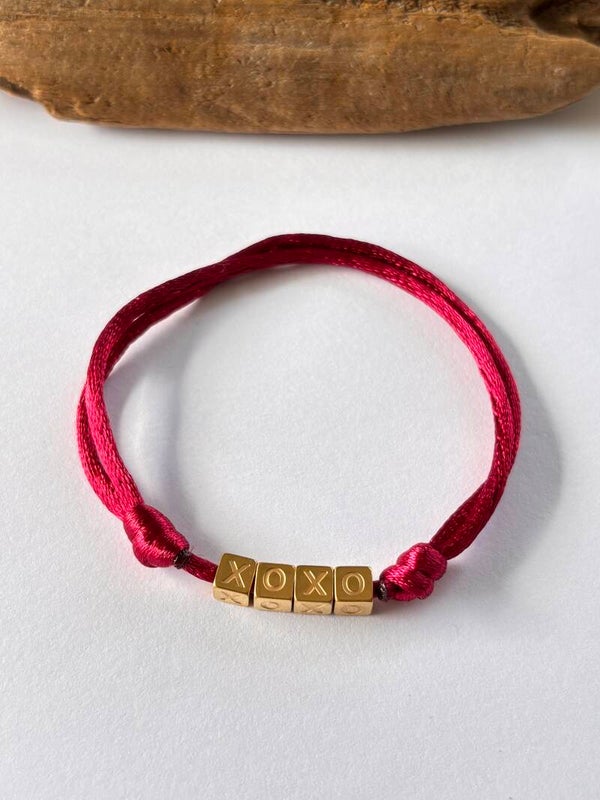 XOXO armband