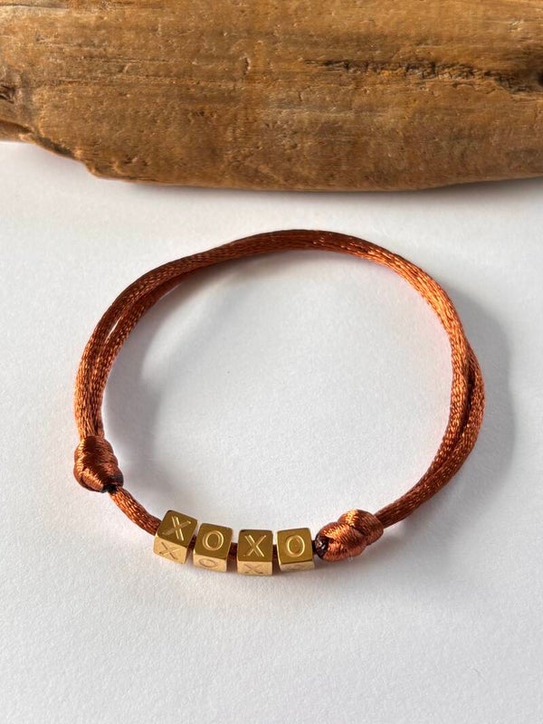 XOXO armband