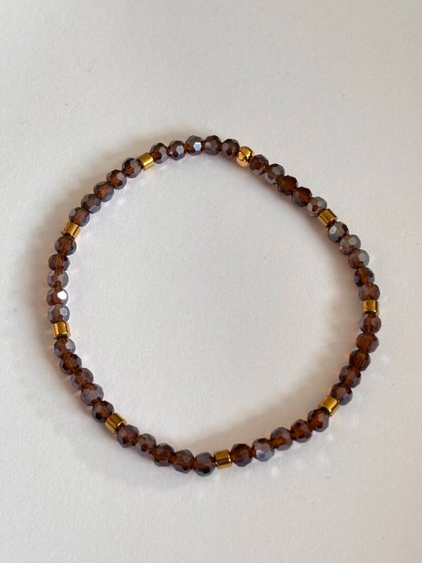 Armband facet