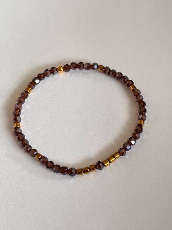 Armband facet