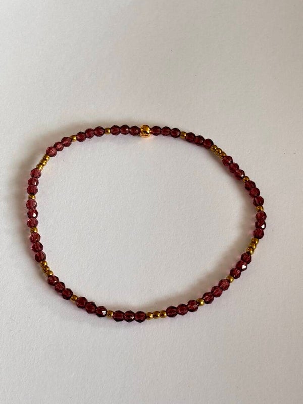 Armband facet