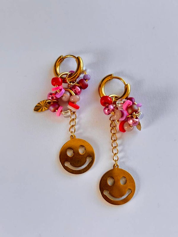 Oorbellen smiley pink