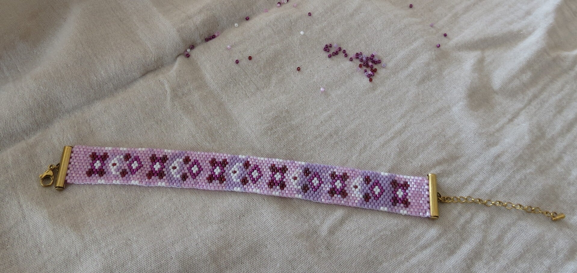 bracelet perlé cosmos