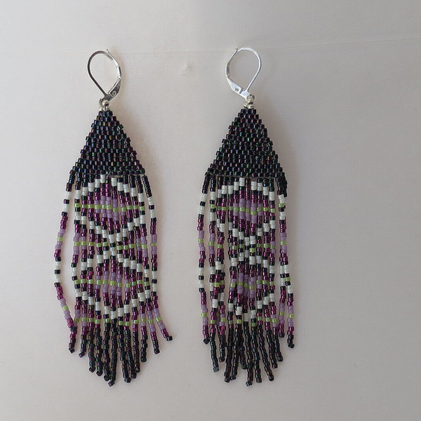 boucle d`oreille à longue frange