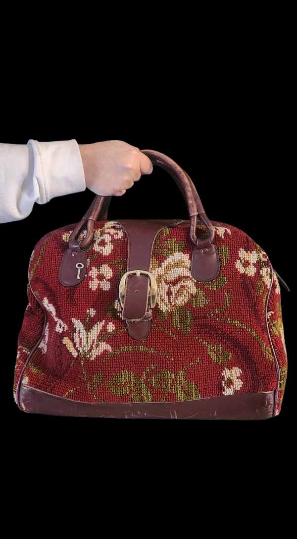 Big 'Mary Poppins' carpet handbag