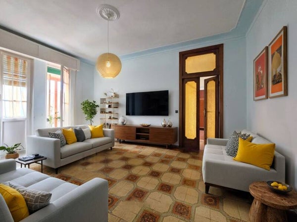 Appartamento spazioso con garage, zona semicentro