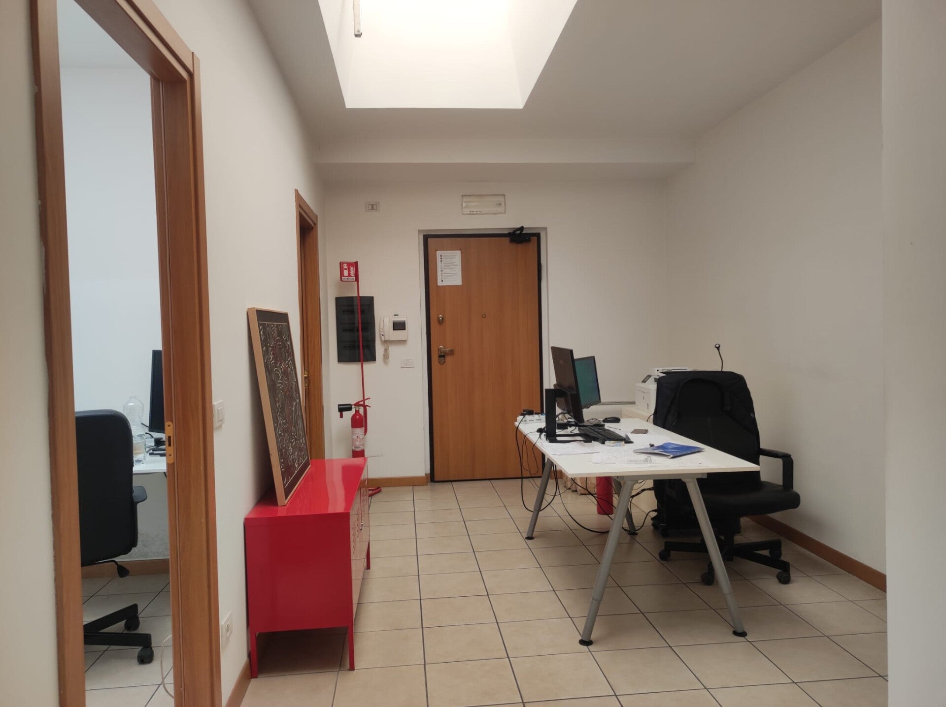 Via Bramante: ufficio in ottimo stato recente costruzione