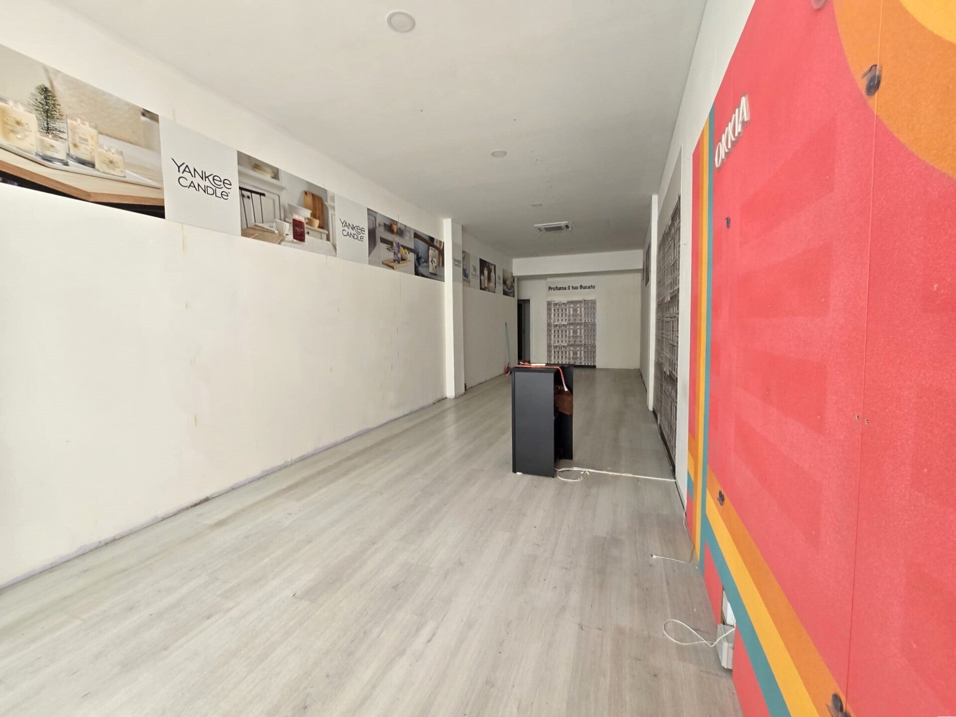 Largo Villa Glori: locale commerciale in zona ad alto traffico pedonale