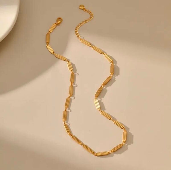 Illusion Block Necklace