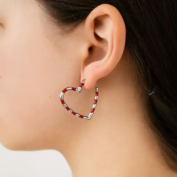 Kleurvolle hart oorbellen