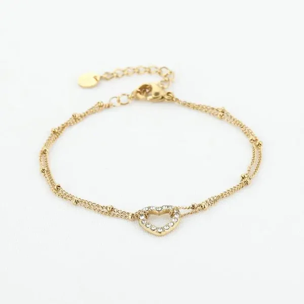 Armbandje met glimmende hartje