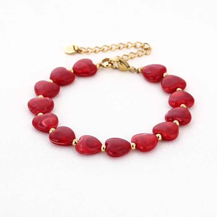 Hartjes armband rood