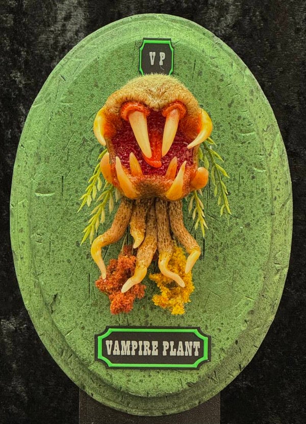 VAMPIRE PLANT