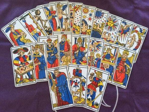 Preguntas a los 22 Arcanos Mayores del Tarot de Marsella.