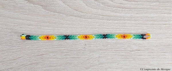 Bracelet fin vert, jaune et orange en perles de chaquiras - Art Wixárika
