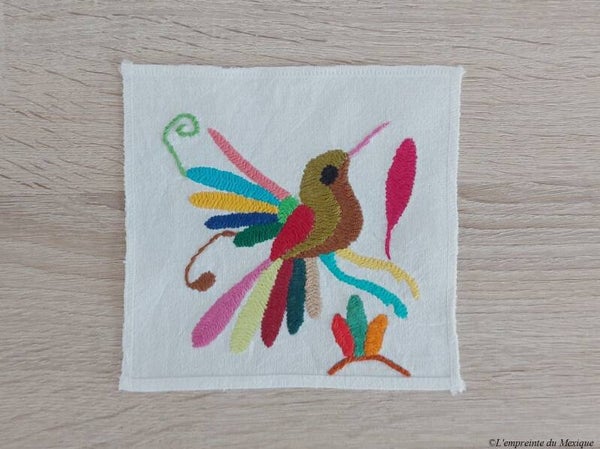 Dessous de verre motif colibri coloré - Broderie de Tenango - Art Otomi