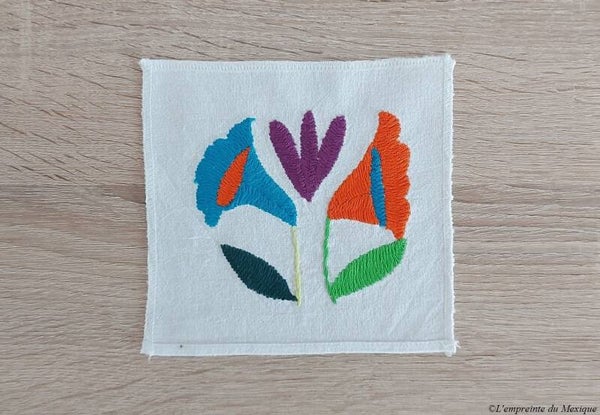 Dessous de verre motif fleurs - Broderie de Tenango - Art Otomi