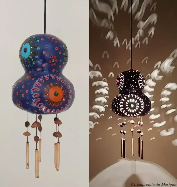 Lampe suspendue – Calebasse sculptée