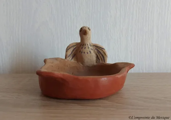 Cendrier colibri – Sculpture en terre cuite polie (barro bruñido)