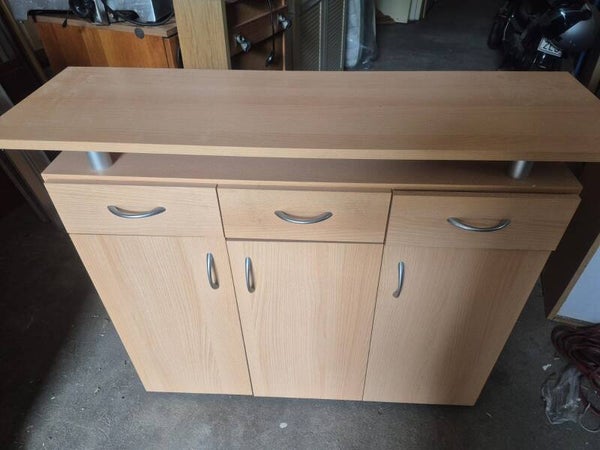 Mobile credenza moderna in legno chiaro con ripiano rialzato Larghezza 114 x Profondità 35 cm