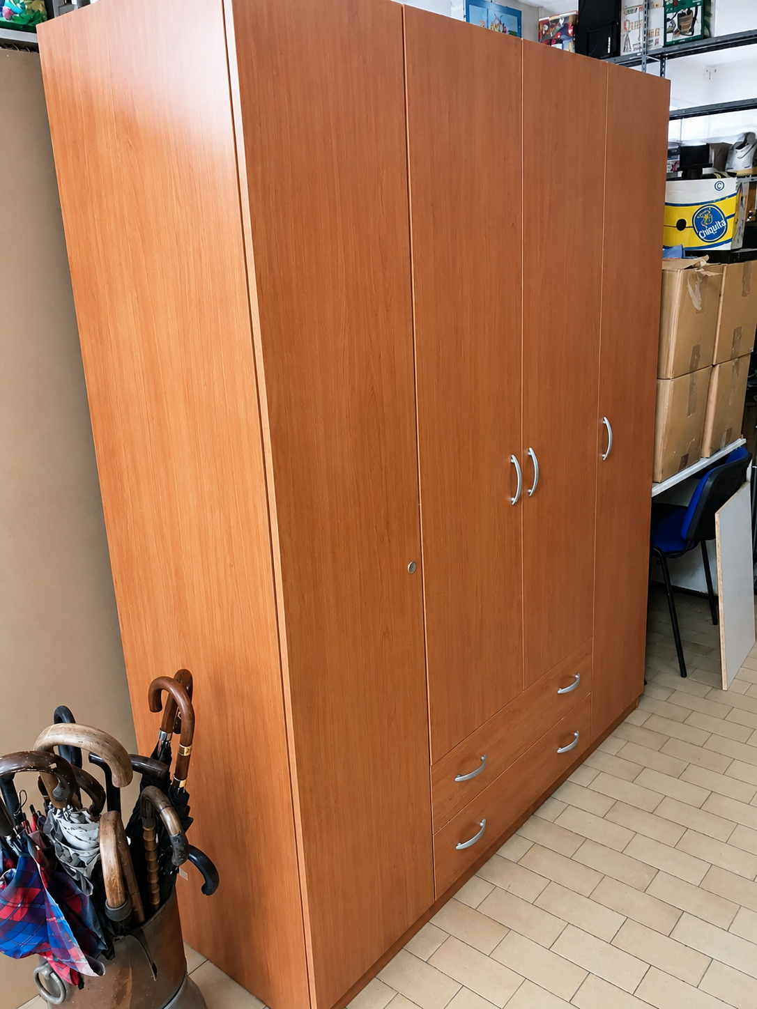 Armadio color ciliegio per altezza 200 x lunghezza 164 x prof. 50