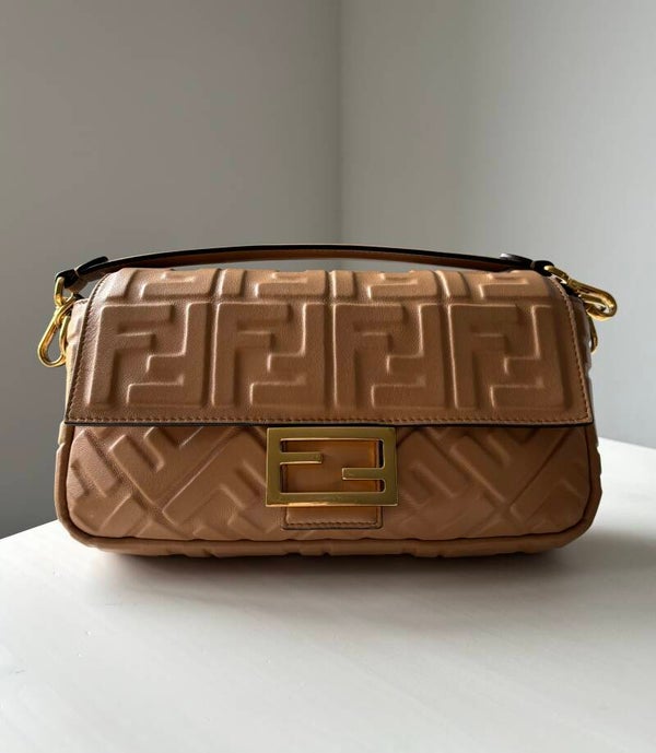 Fendi baguette