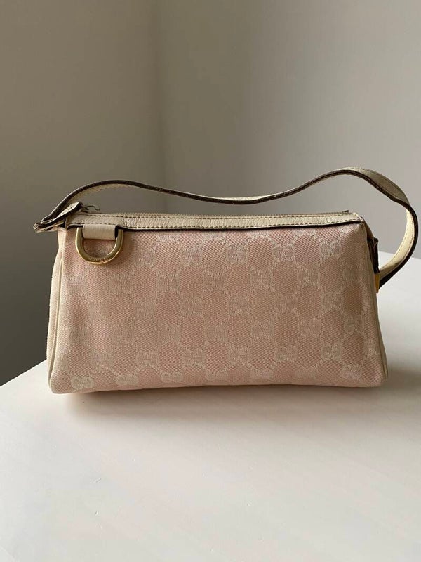 Gucci D ring pochette