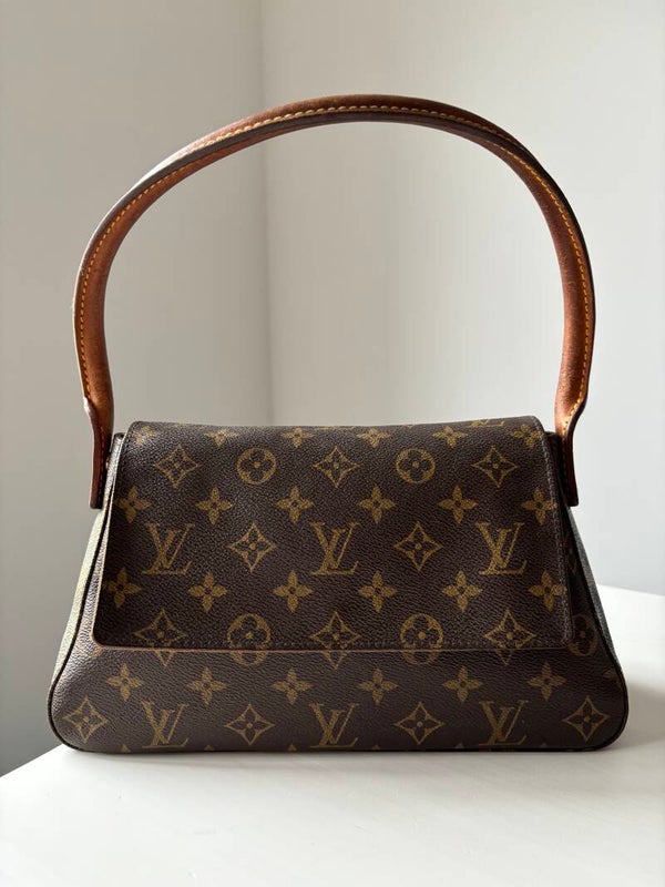 Louis Vuitton Looping PM