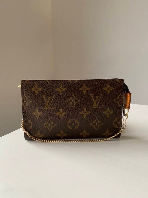 Louis Vuitton monogram pochette