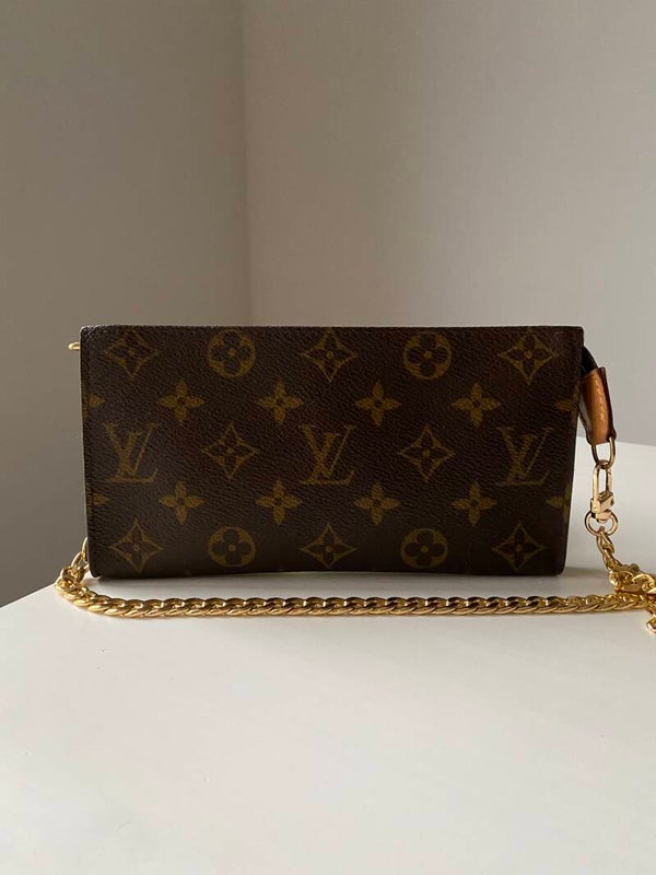 Louis Vuitton pochette