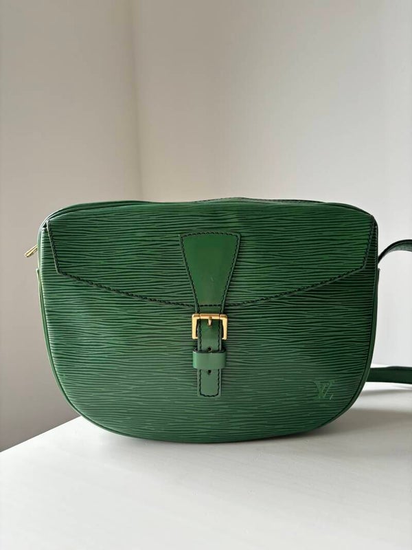 Louis Vuitton epi Jeune Fille