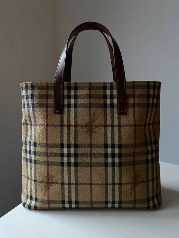 Burberry tote