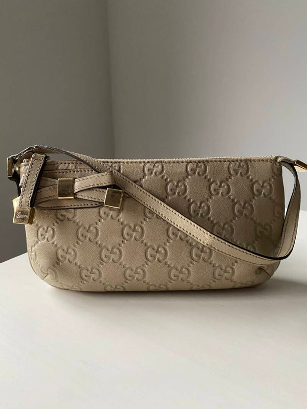 Gucci monogram pochette