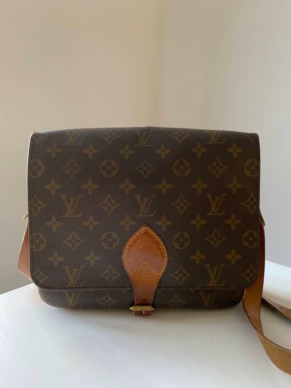 Louis Vuitton Cartouchière