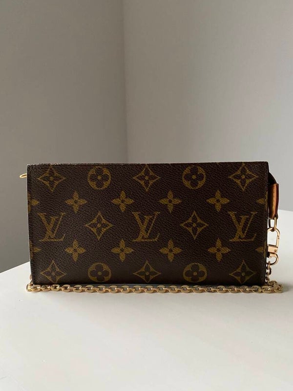 Louis Vuitton pochette