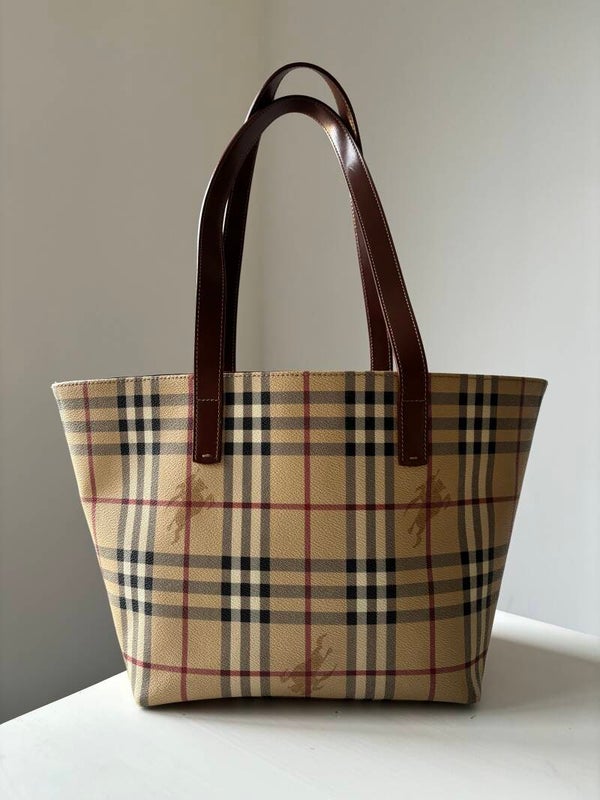 Burberry tote